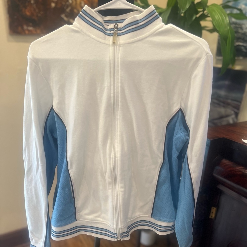 New York Laundry jogging suit top size large in GUC